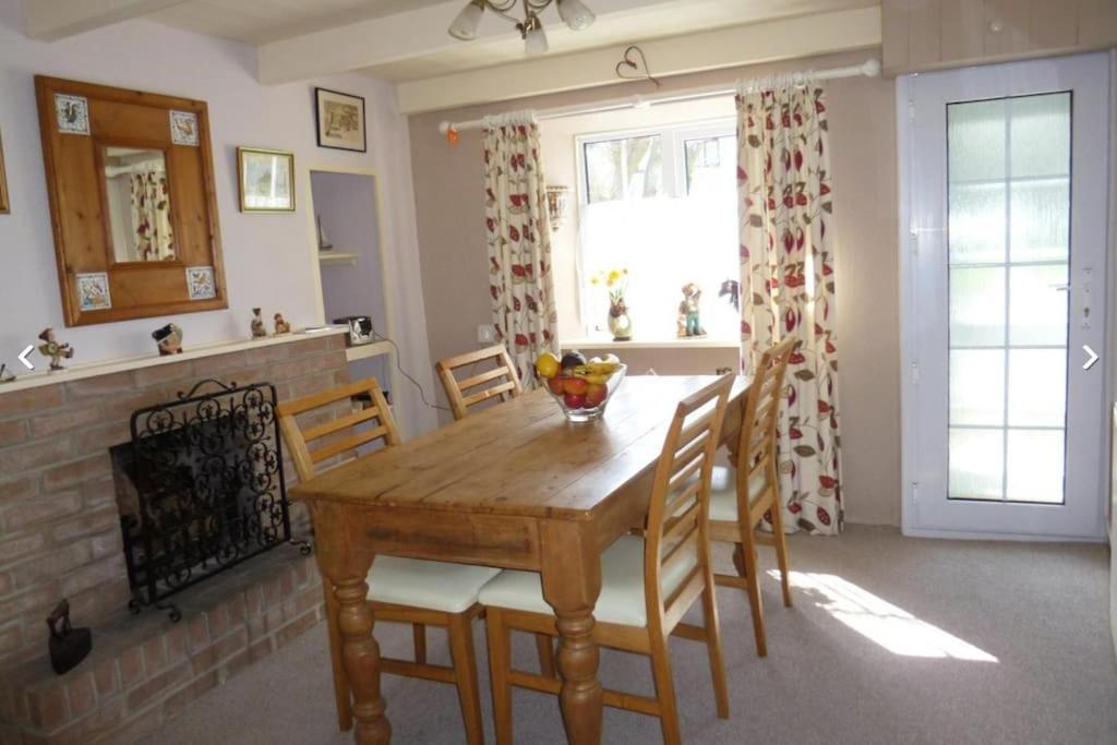 Lovely Cornish Cottage In Small Village Setting Saint Hilary  Eksteriør bilde